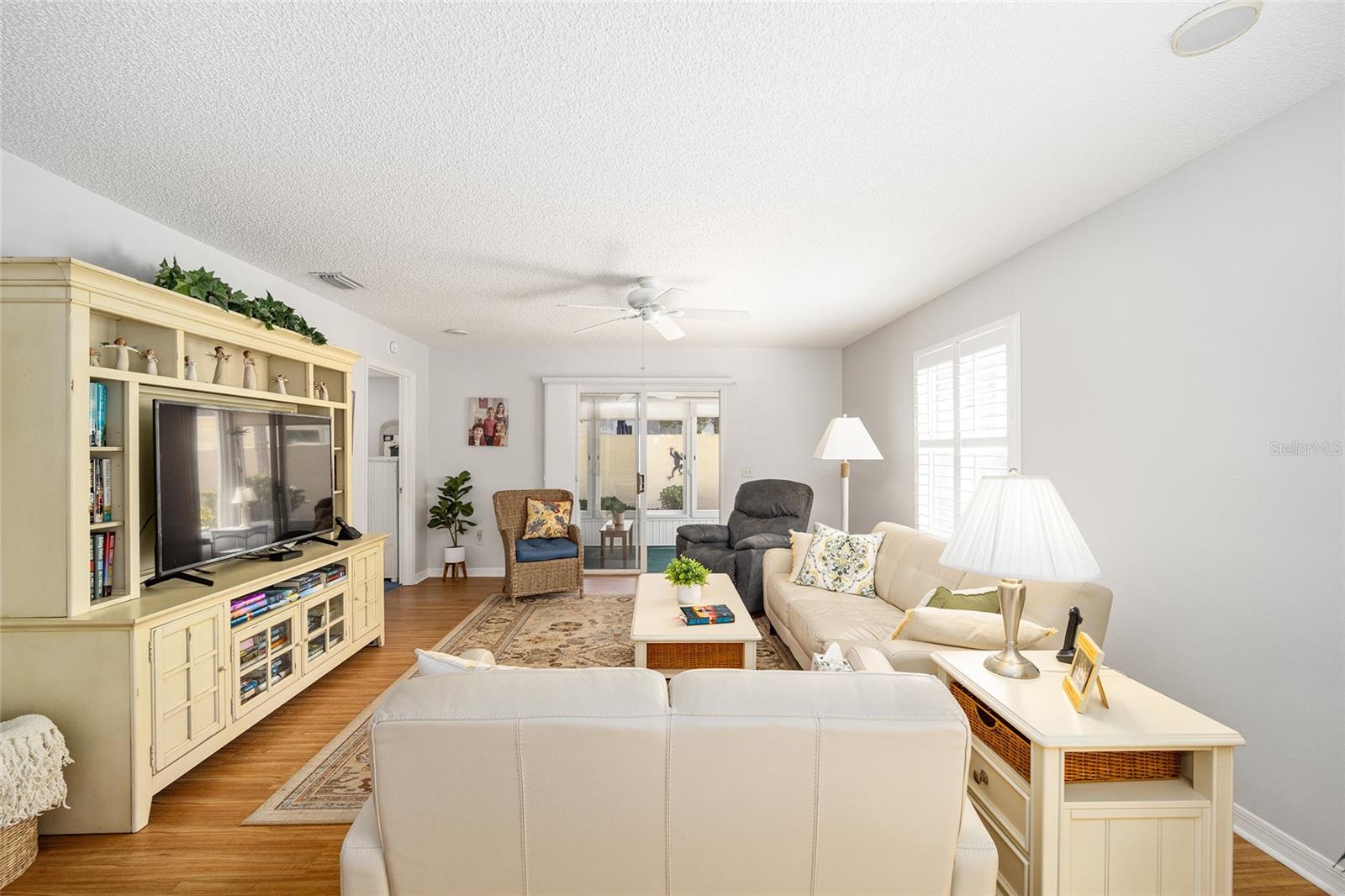 1405 CONCHAS DR, THE VILLAGES, FL, 32162