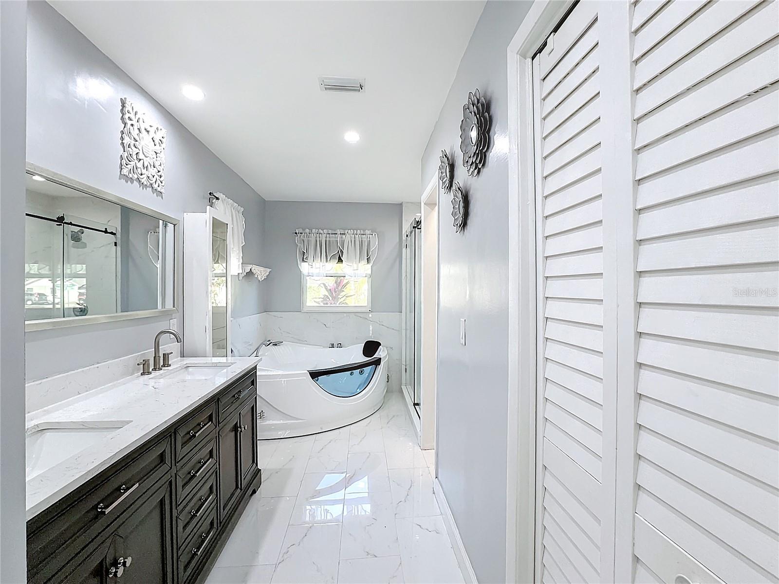 12345 YELLOW ROSE CIR, RIVERVIEW, FL, 33569