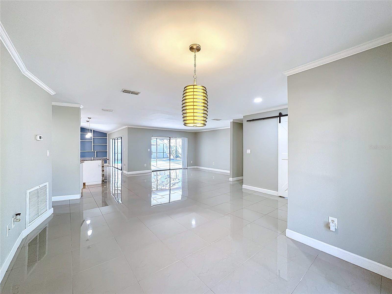 12345 YELLOW ROSE CIR, RIVERVIEW, FL, 33569