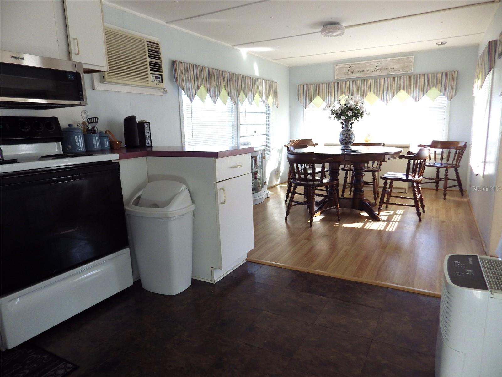 1915 SEMINOLE BLVD #76, LARGO, FL, 33778