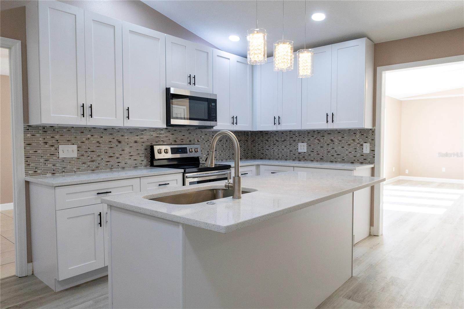 3426 SOMERSET AVE, DELTONA, FL, 32738