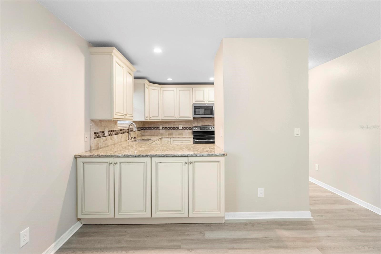 1720 NEEDLE PALM DR, EDGEWATER, FL, 32132