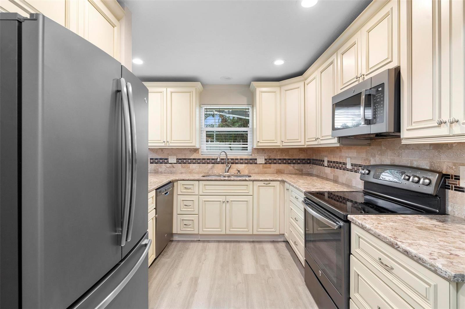 1720 NEEDLE PALM DR, EDGEWATER, FL, 32132