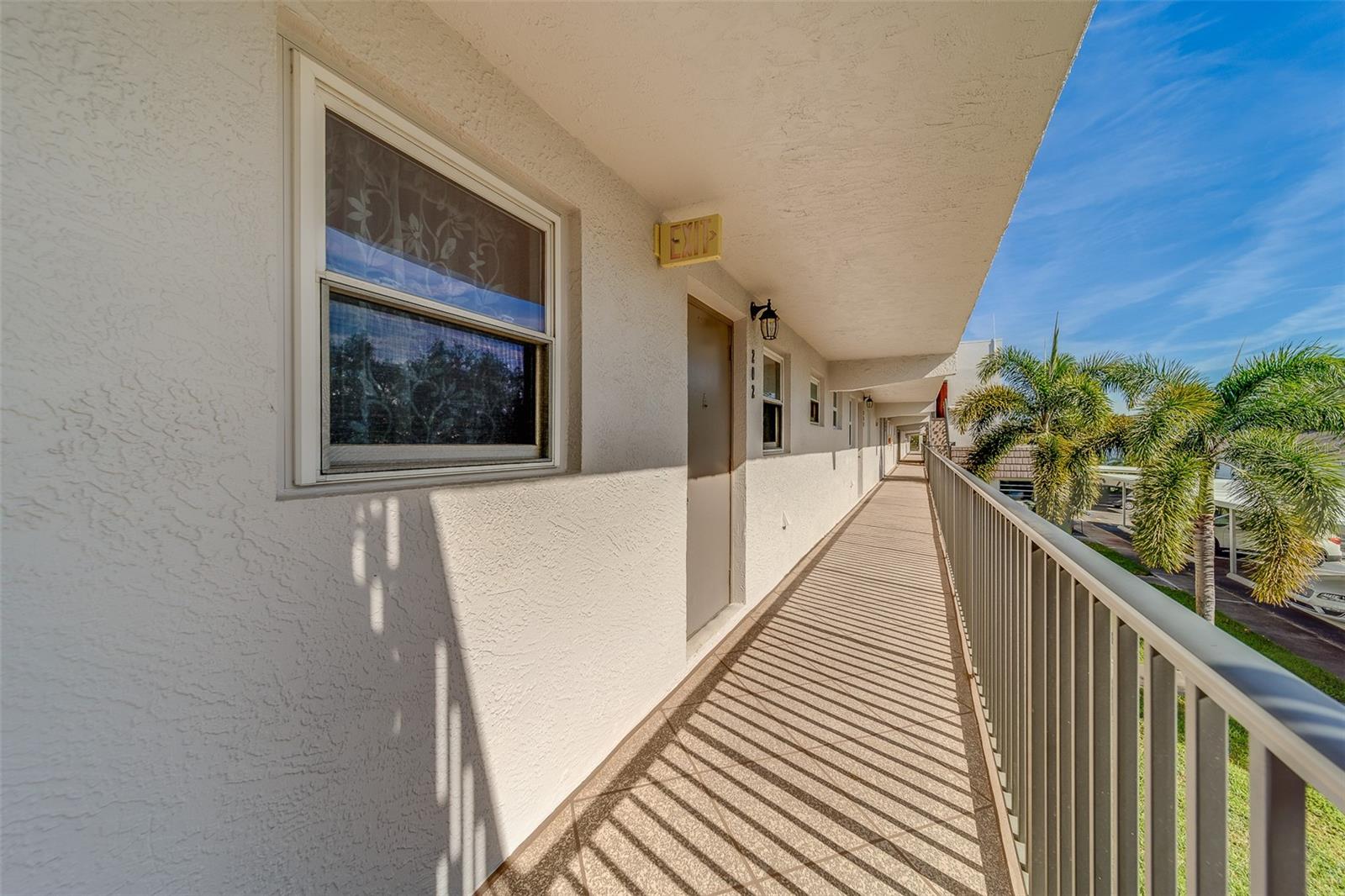 9815 47TH AVE N #202, ST PETERSBURG, FL, 33708