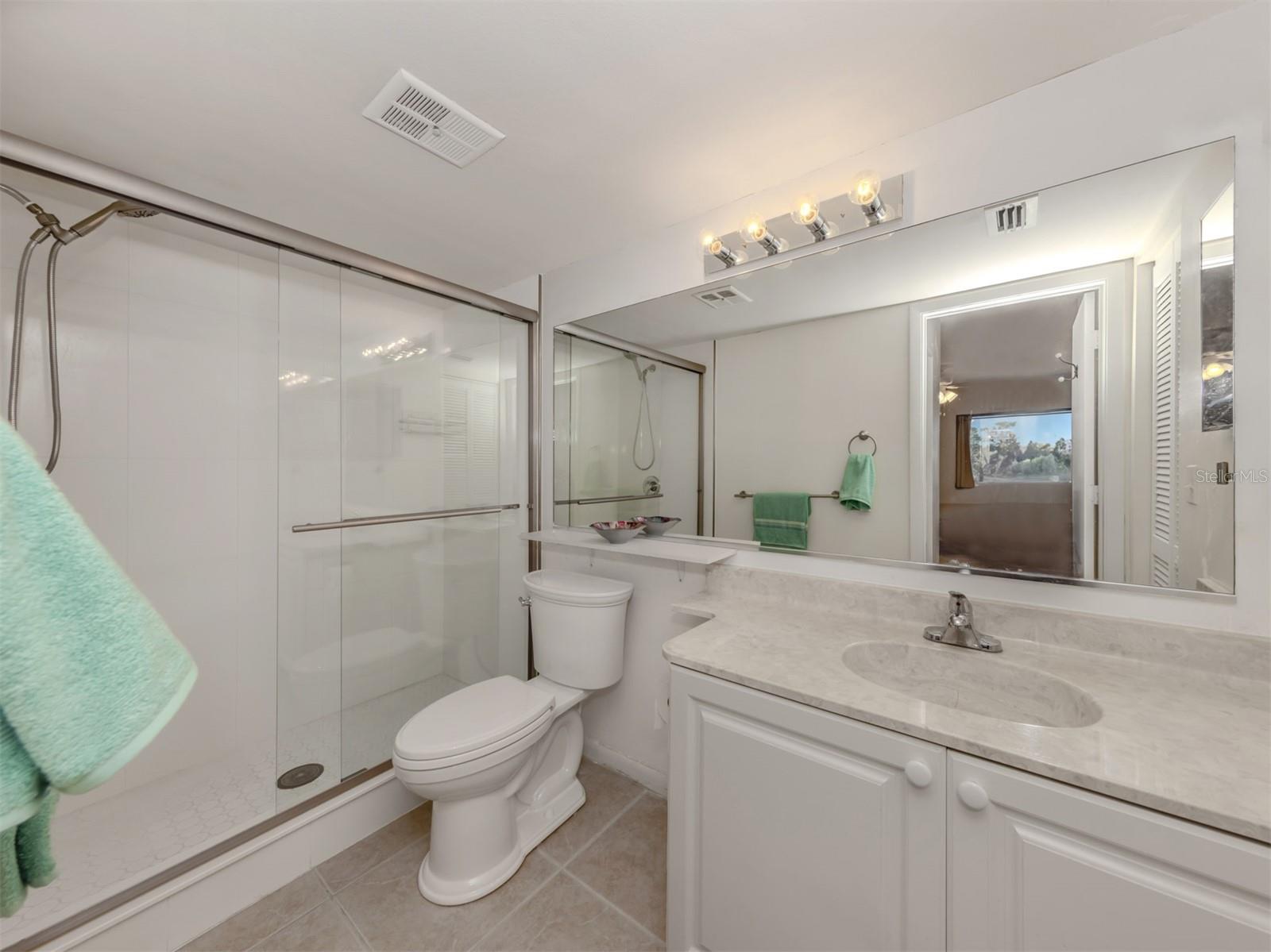 694 BIRD BAY DR W #137, VENICE, FL, 34285