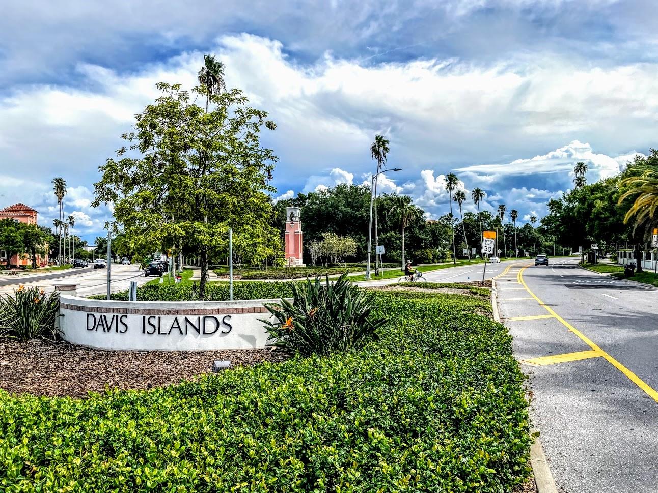 4022 CORTEZ DR #A, TAMPA, FL, 33614