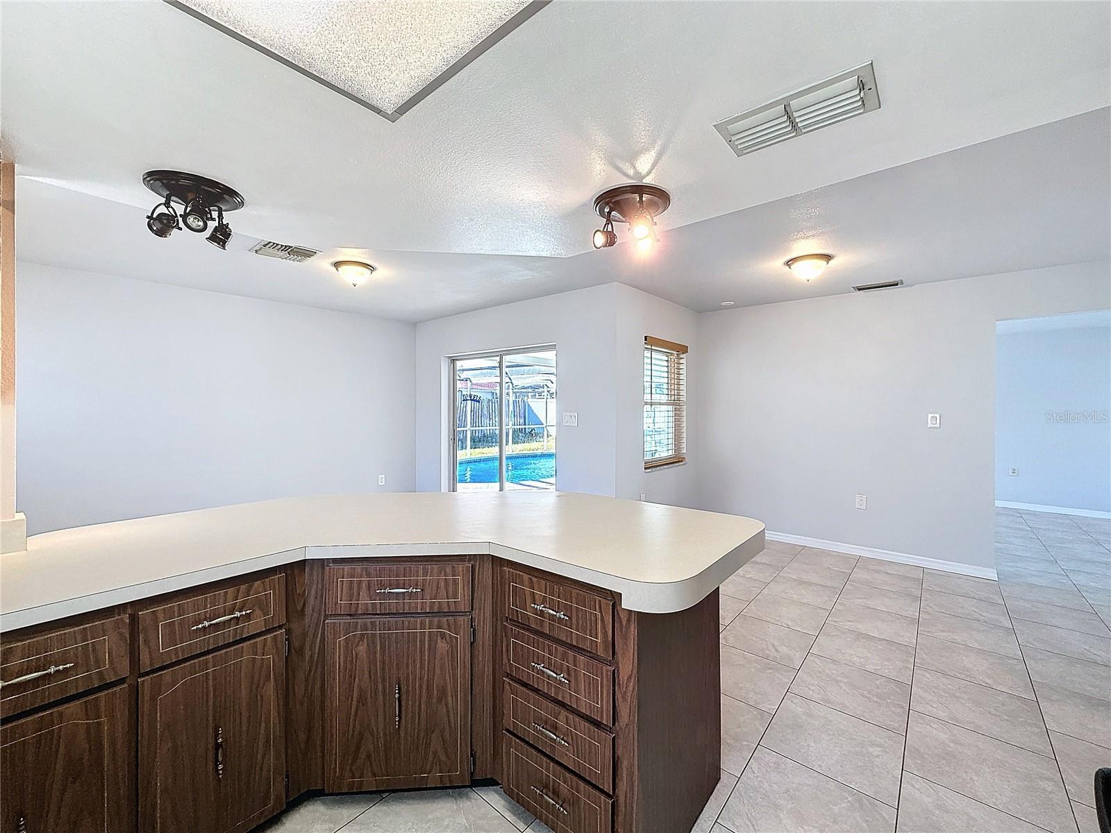 8015 IDLEBRIAR LN, PORT RICHEY, FL, 34668