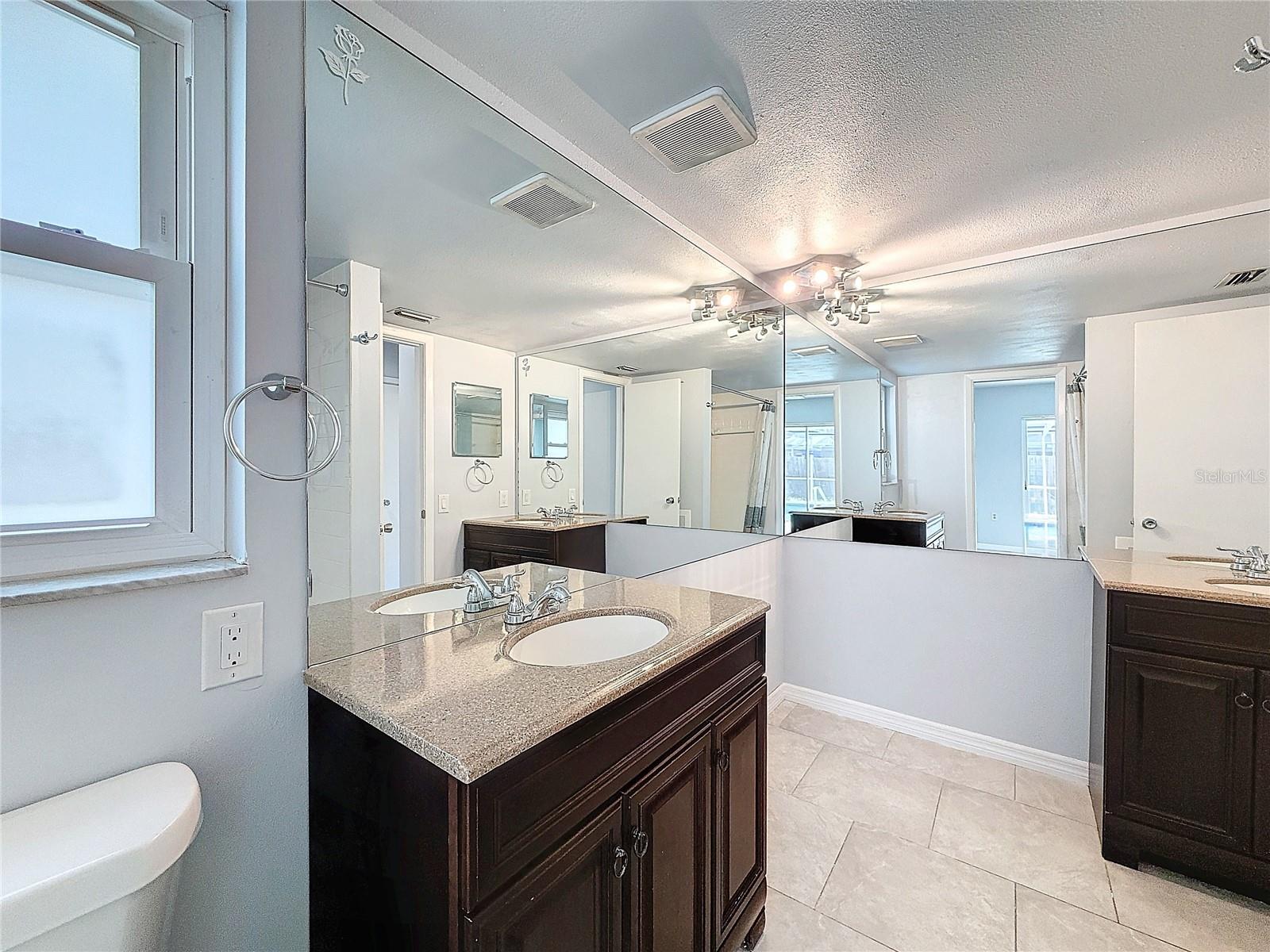 8015 IDLEBRIAR LN, PORT RICHEY, FL, 34668