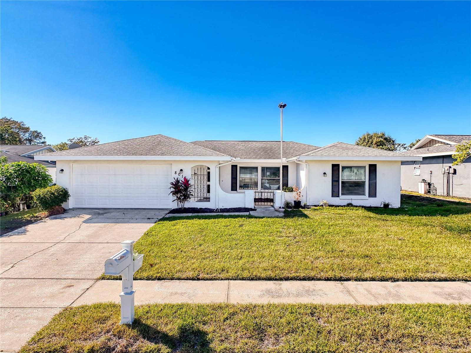 8015 IDLEBRIAR LN, PORT RICHEY, FL, 34668