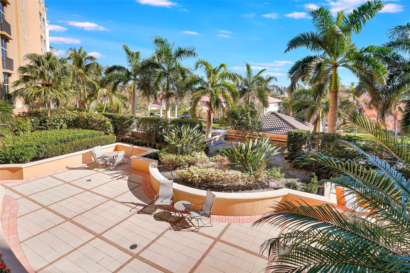 3321 SUNSET KEY CIR #204, PUNTA GORDA, FL, 33955