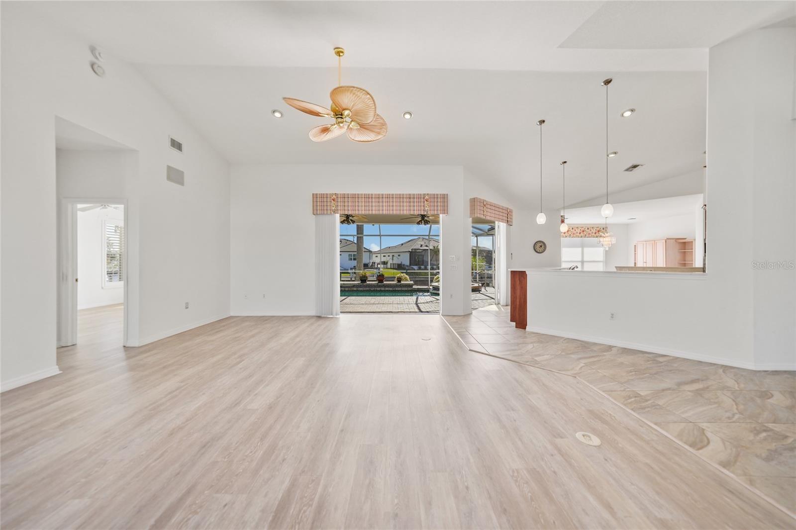 809 LUCIA DR, PUNTA GORDA, FL, 33950