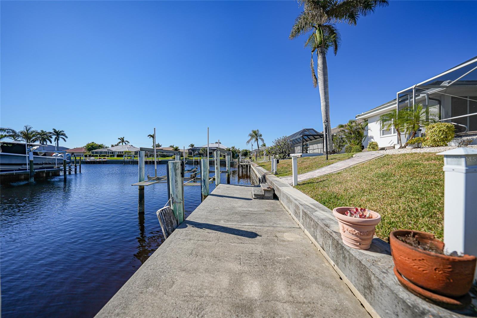 809 LUCIA DR, PUNTA GORDA, FL, 33950