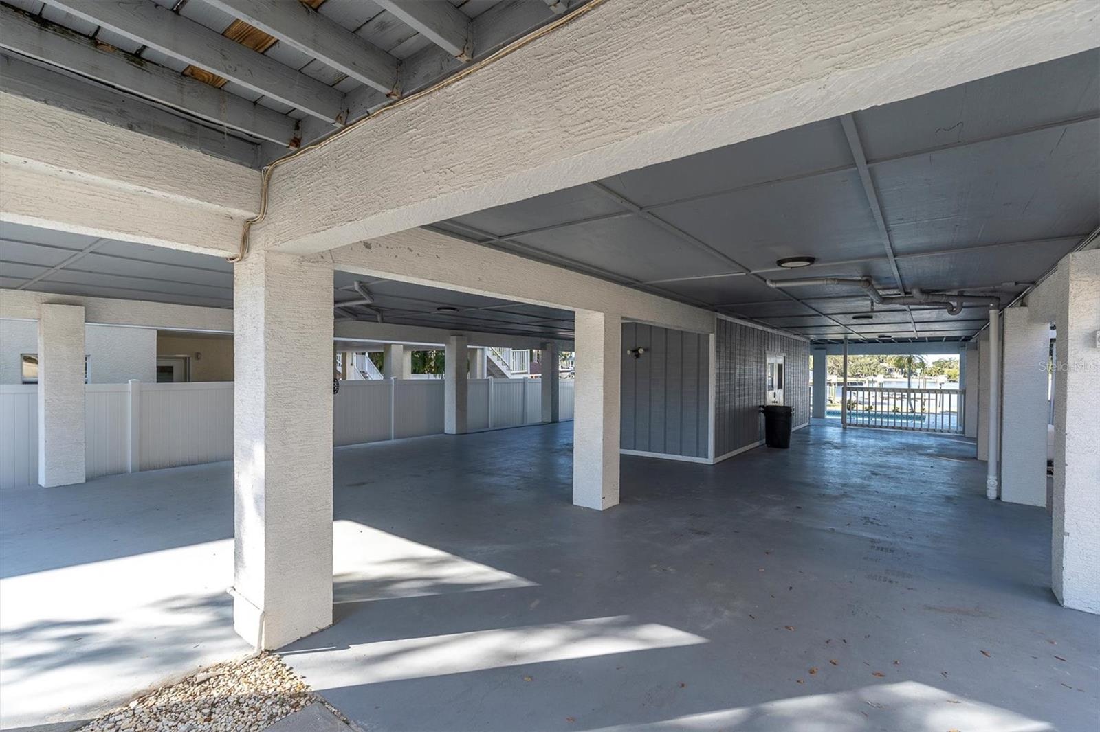 5517 MANATEE POINT DR, NEW PORT RICHEY, FL, 34652