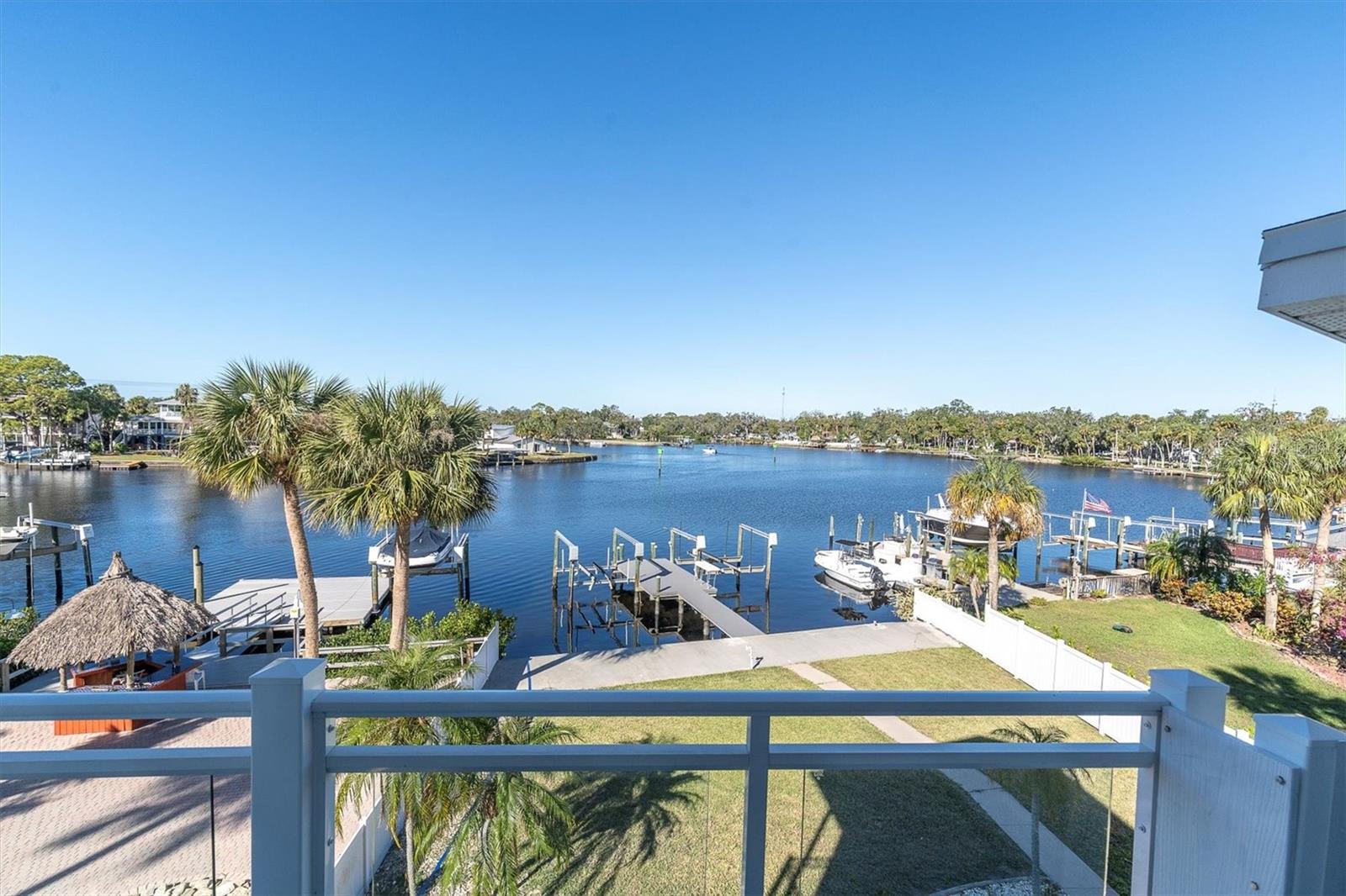 5517 MANATEE POINT DR, NEW PORT RICHEY, FL, 34652