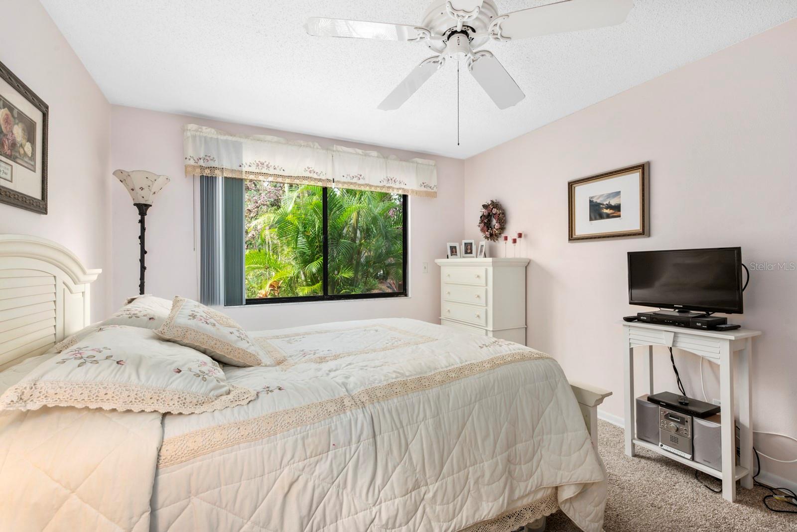 1720 GLENHOUSE DR #330, SARASOTA, FL, 34231