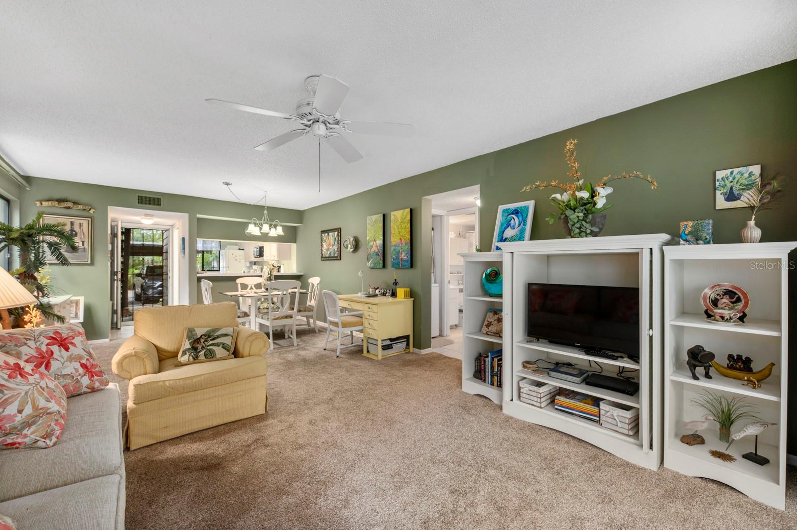 1720 GLENHOUSE DR #330, SARASOTA, FL, 34231