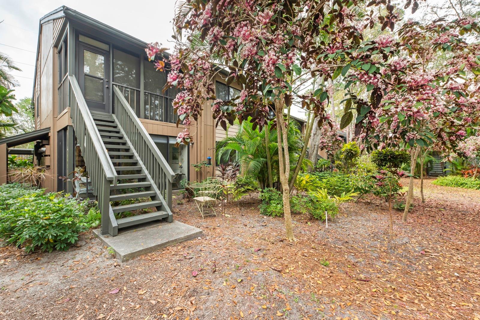 1720 GLENHOUSE DR #330, SARASOTA, FL, 34231