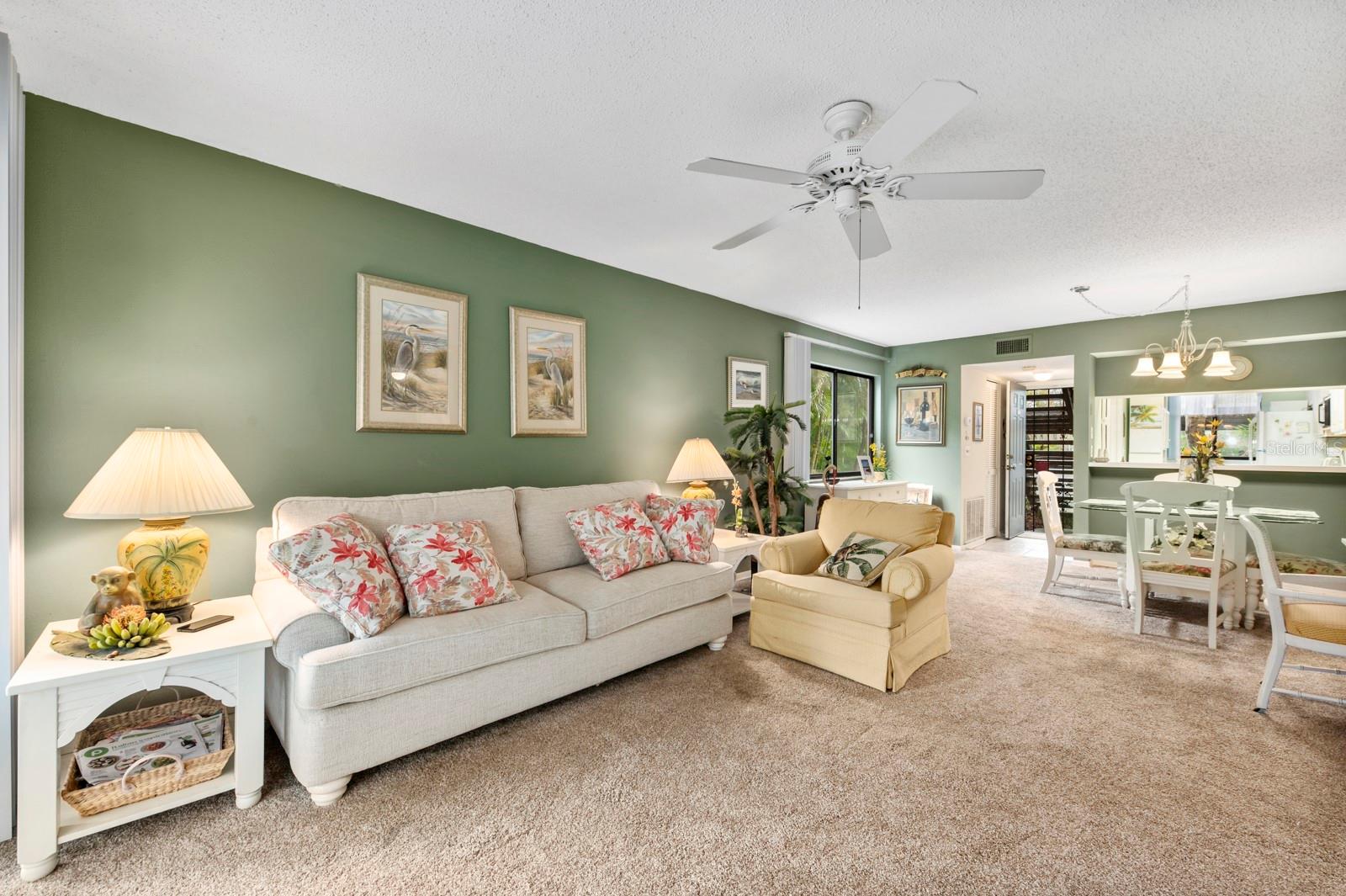 1720 GLENHOUSE DR #330, SARASOTA, FL, 34231