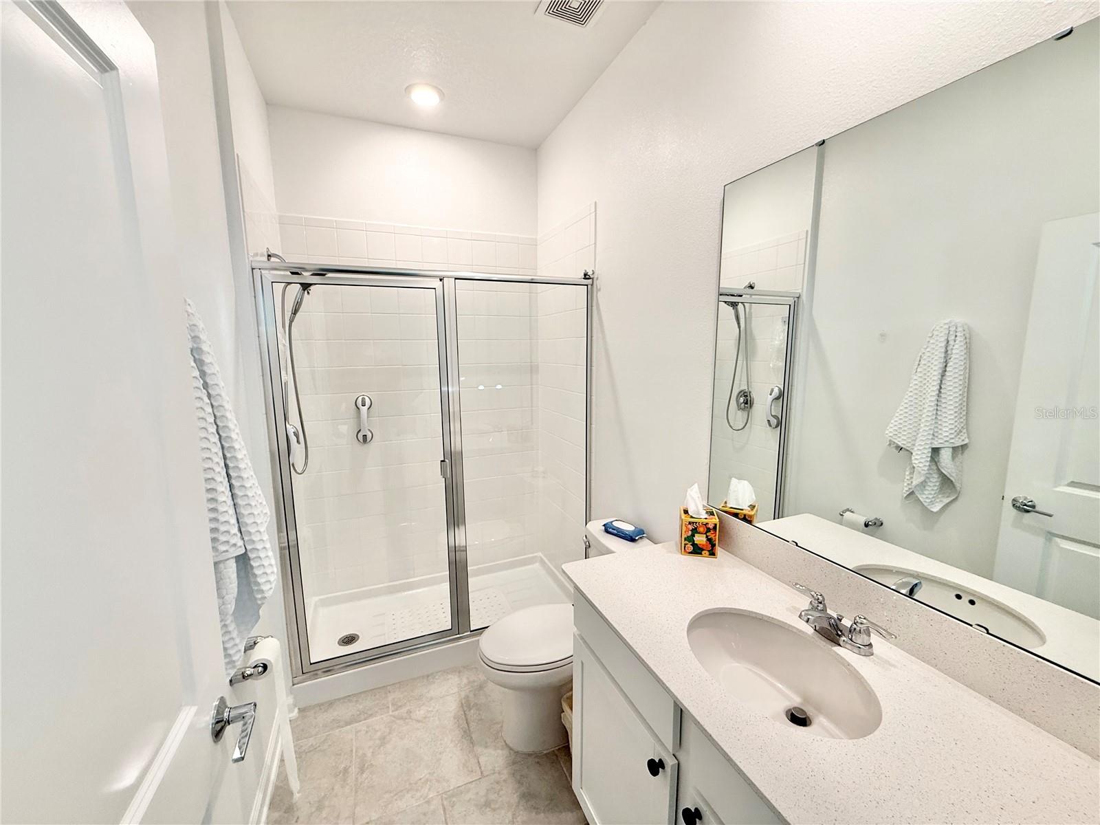34004 SKY BLOSSOM CIR, LEESBURG, FL, 34788