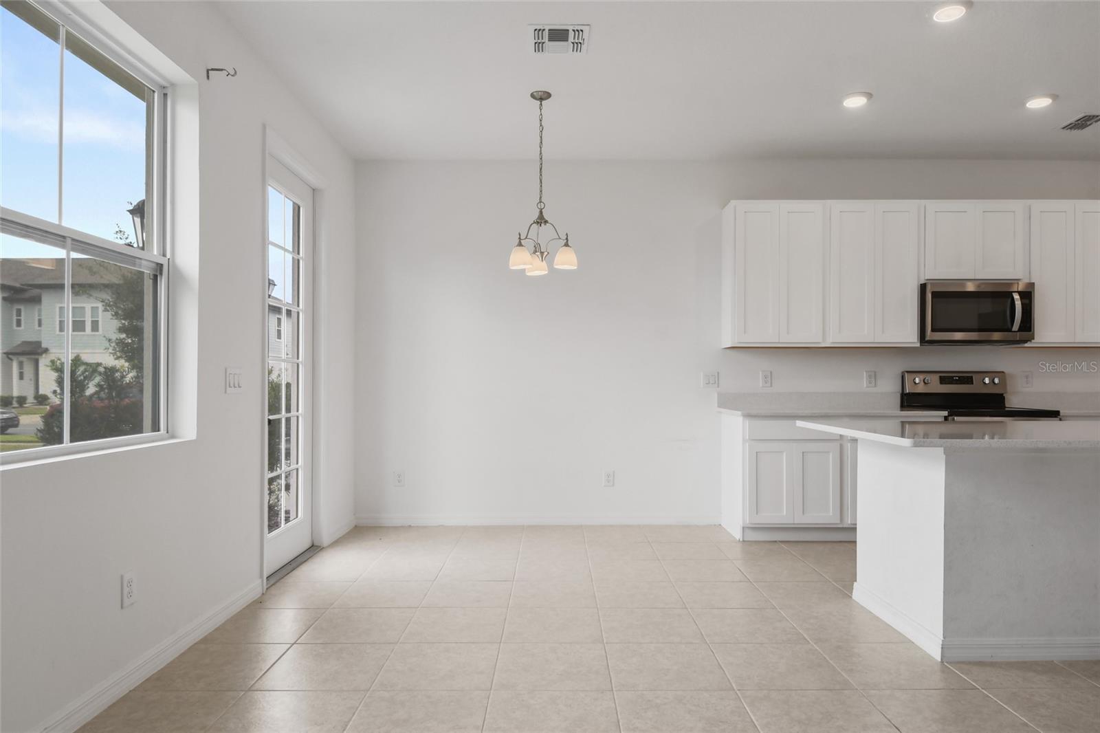 1609 PELICAN DR, DAVENPORT, FL, 33896