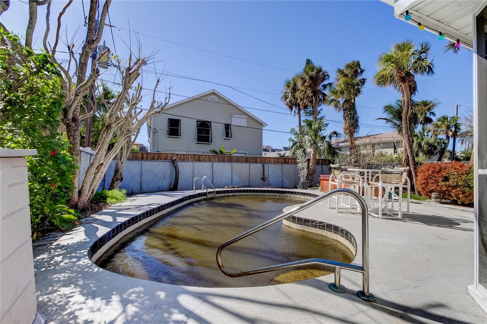 15506 1ST ST E, REDINGTON BEACH, FL, 33708