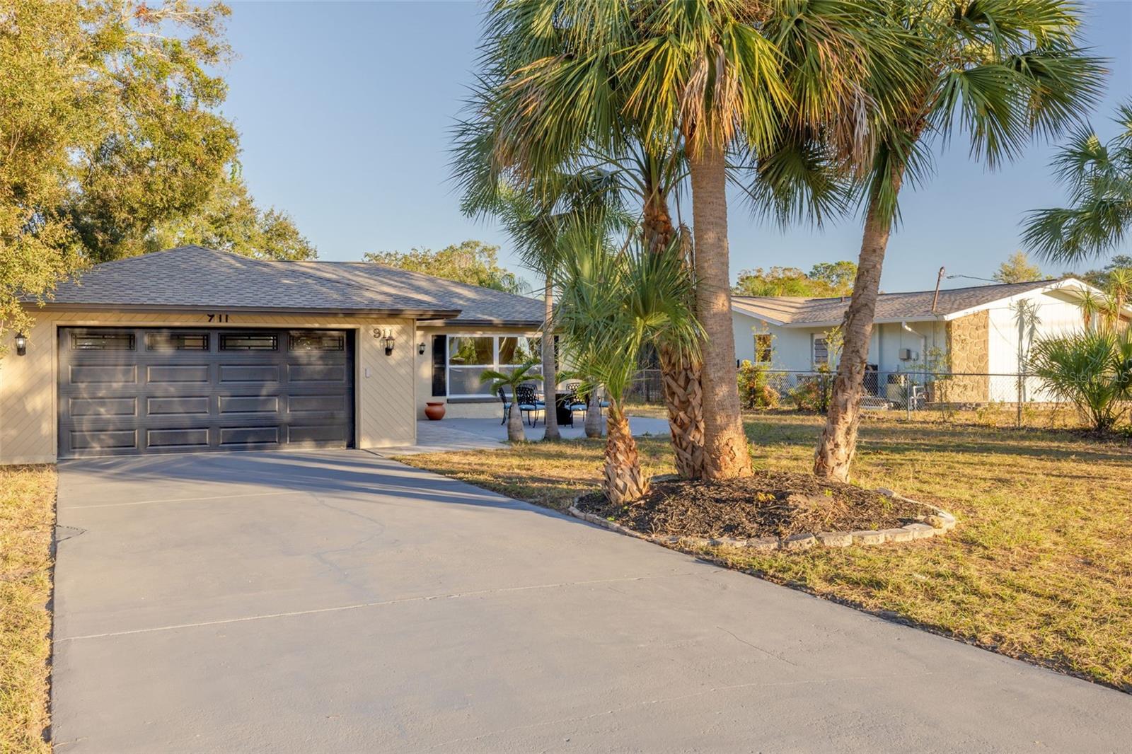 911 S FLORIDA AVE, TARPON SPRINGS, FL, 34689