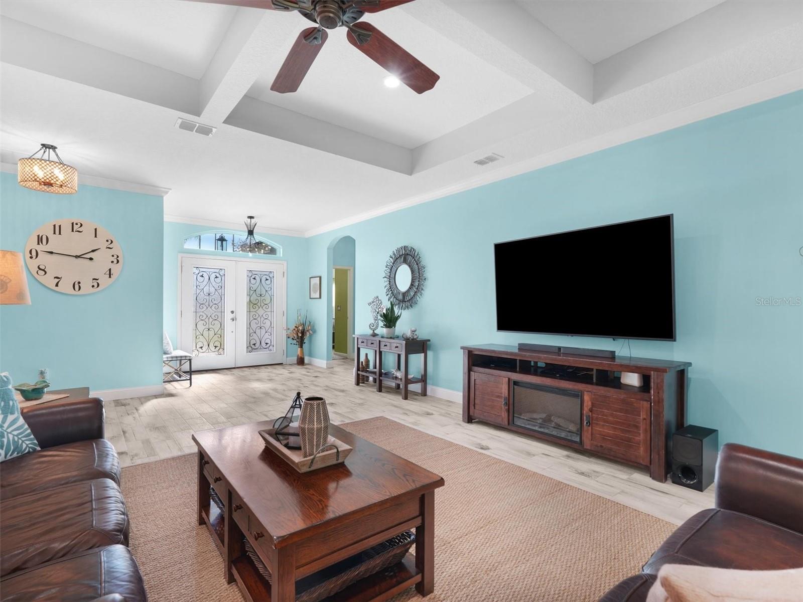 182 S COOPERS HAWK WAY, PALM COAST, FL, 32164