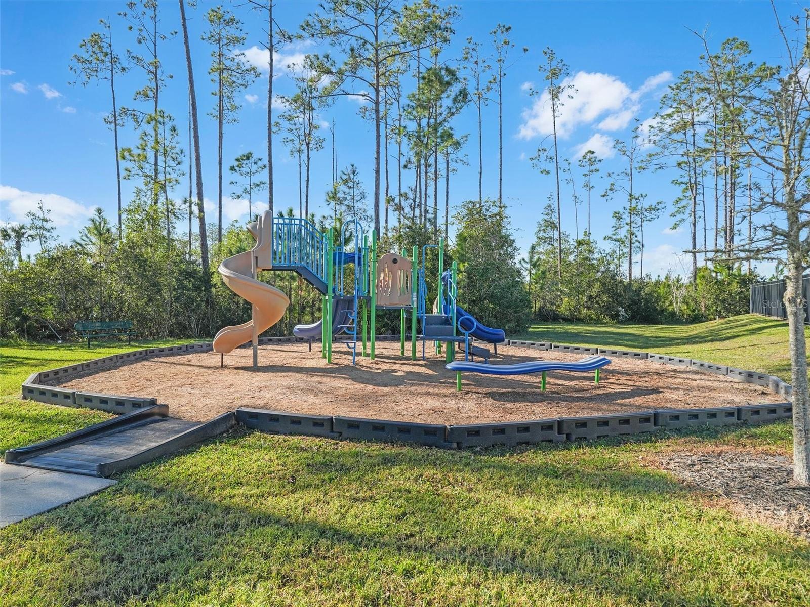182 S COOPERS HAWK WAY, PALM COAST, FL, 32164