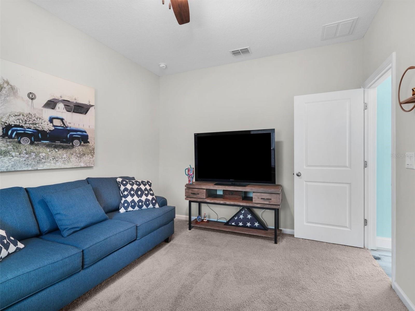 182 S COOPERS HAWK WAY, PALM COAST, FL, 32164