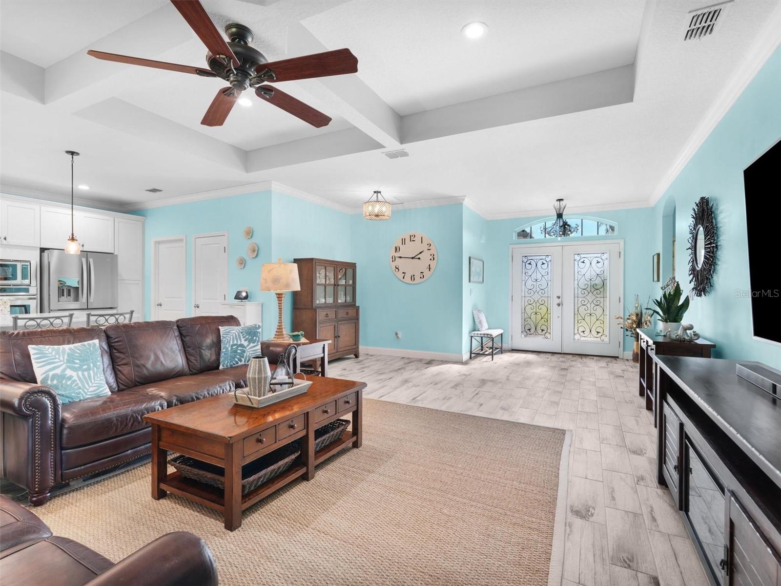 182 S COOPERS HAWK WAY, PALM COAST, FL, 32164
