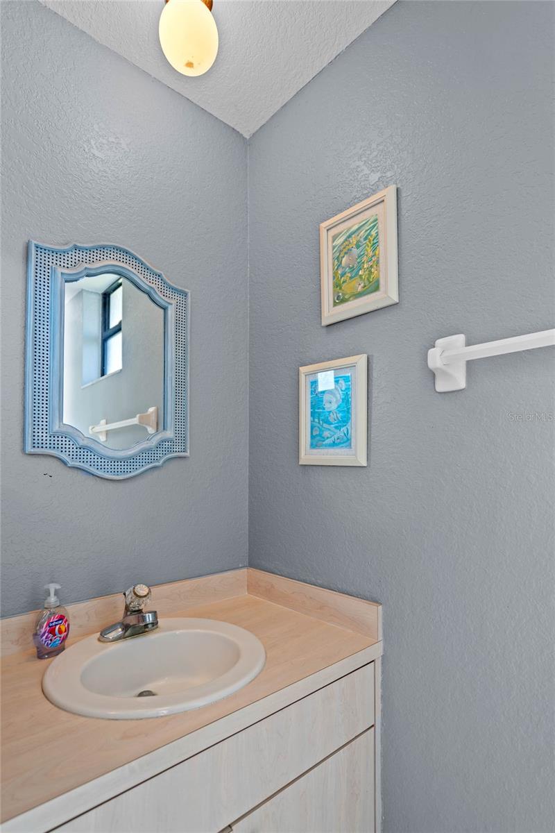 817 CARLTON CT, WINTER HAVEN, FL, 33884