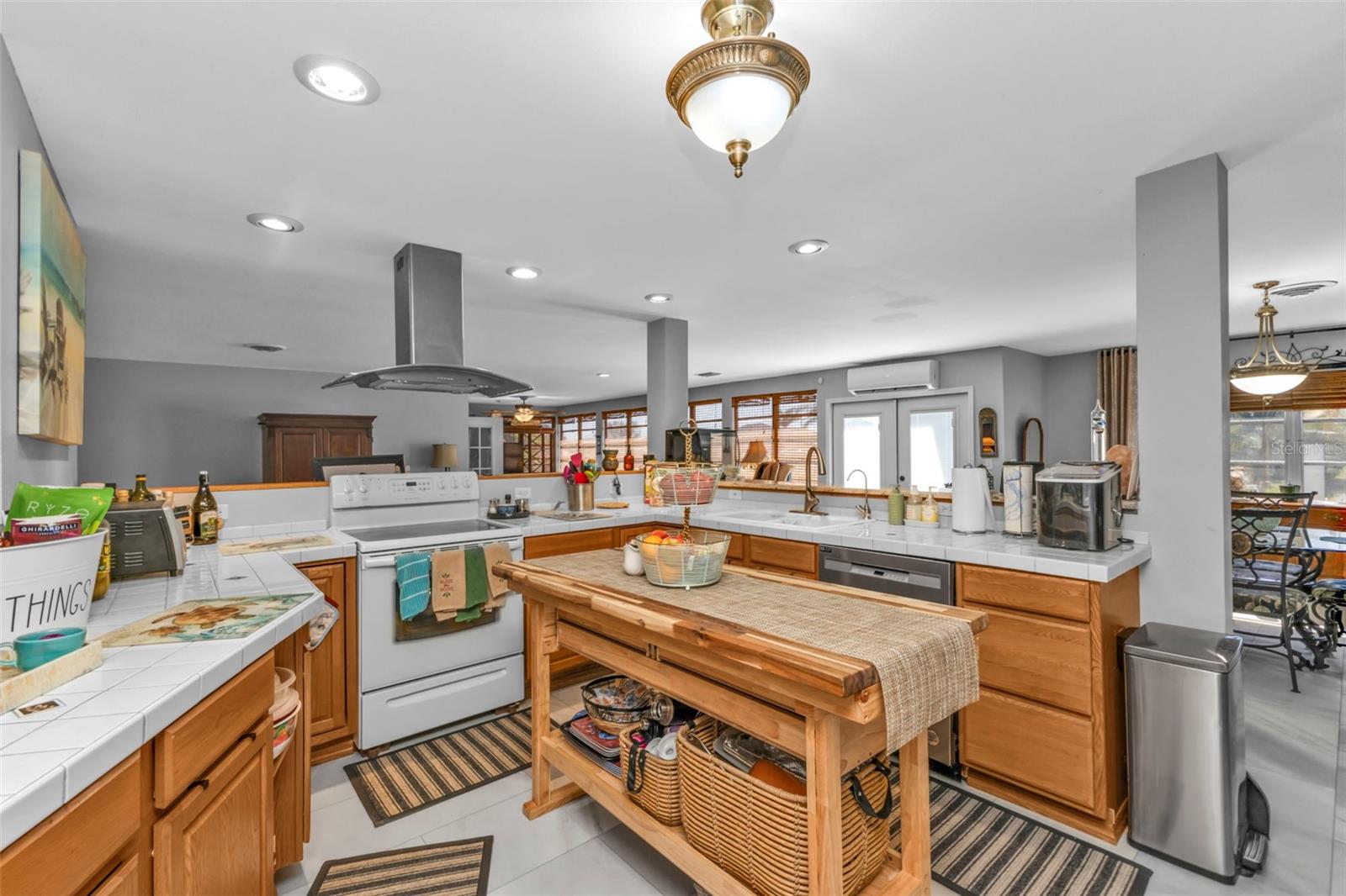 27409 VOYAGEUR DR, PUNTA GORDA, FL, 33983