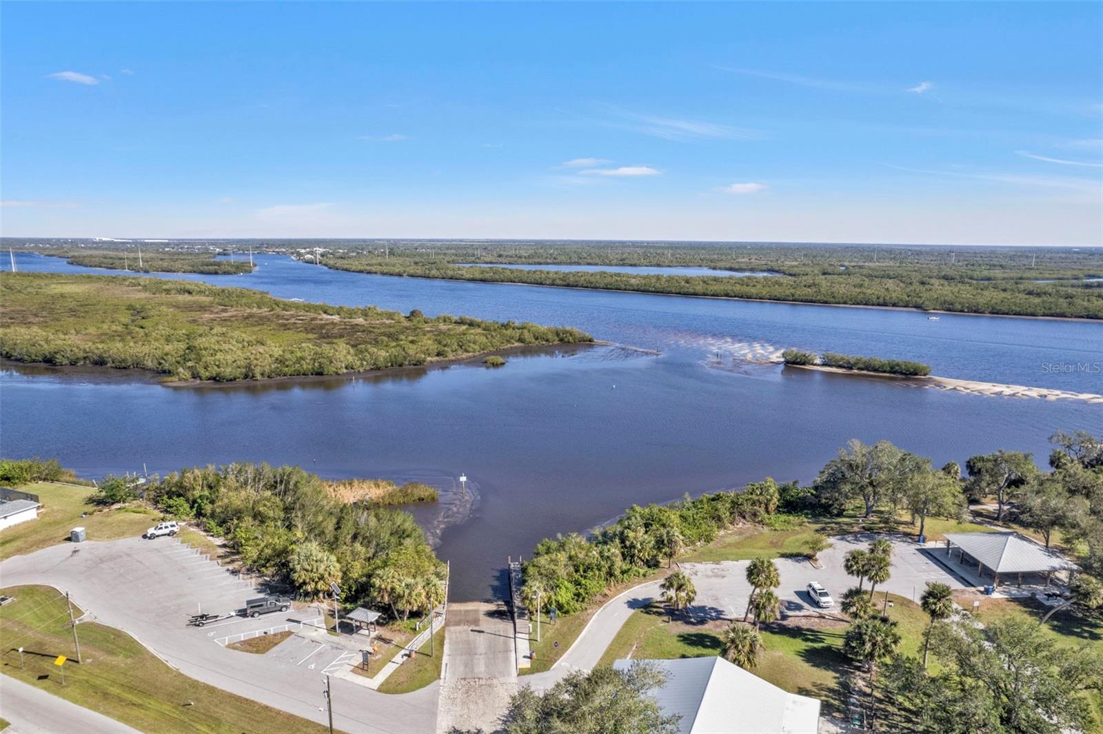 27409 VOYAGEUR DR, PUNTA GORDA, FL, 33983