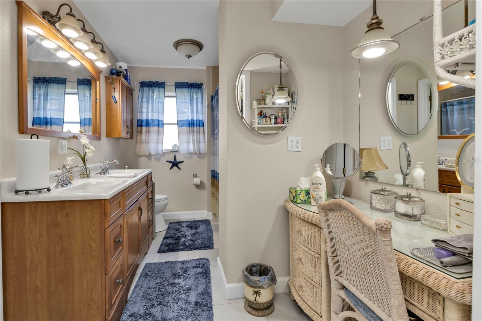 27409 VOYAGEUR DR, PUNTA GORDA, FL, 33983