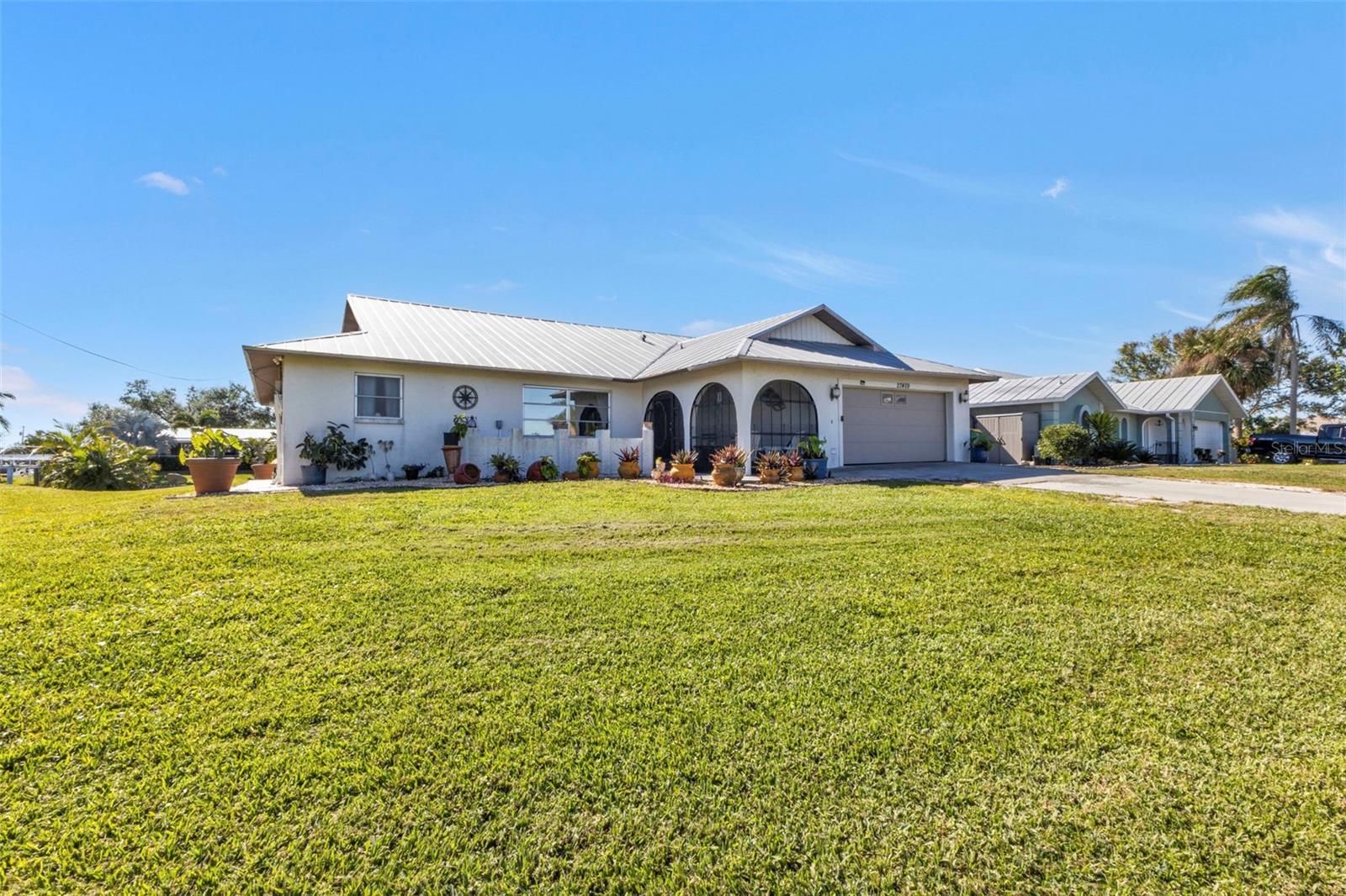 27409 VOYAGEUR DR, PUNTA GORDA, FL, 33983