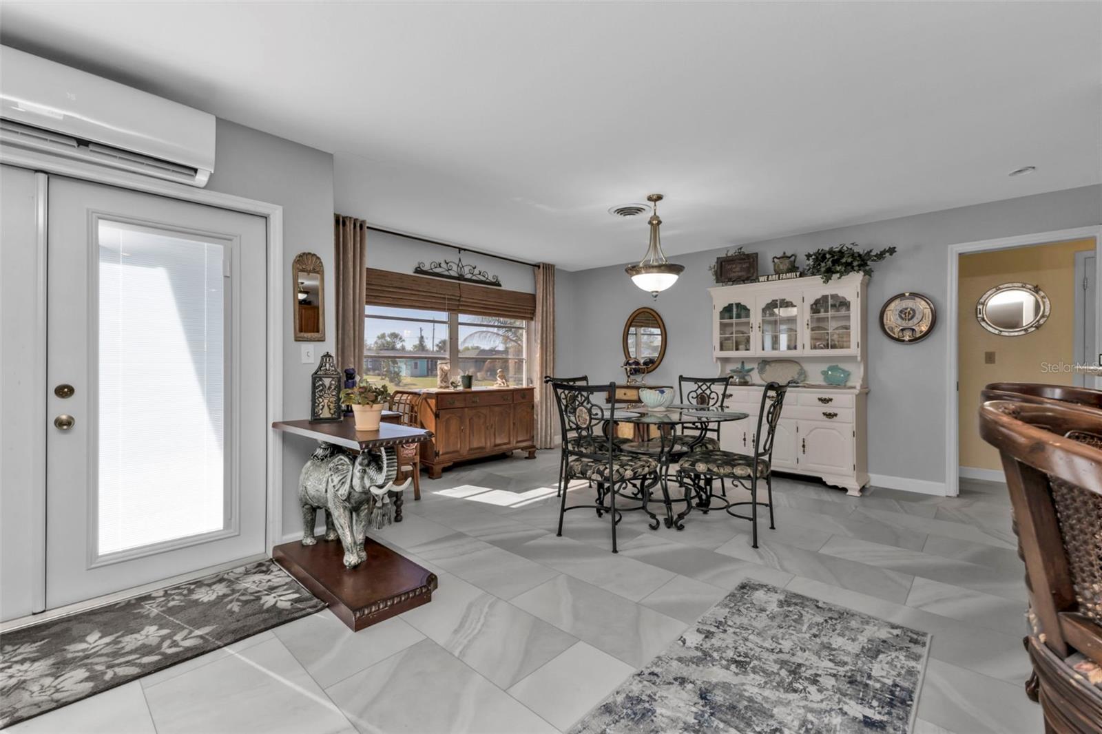 27409 VOYAGEUR DR, PUNTA GORDA, FL, 33983