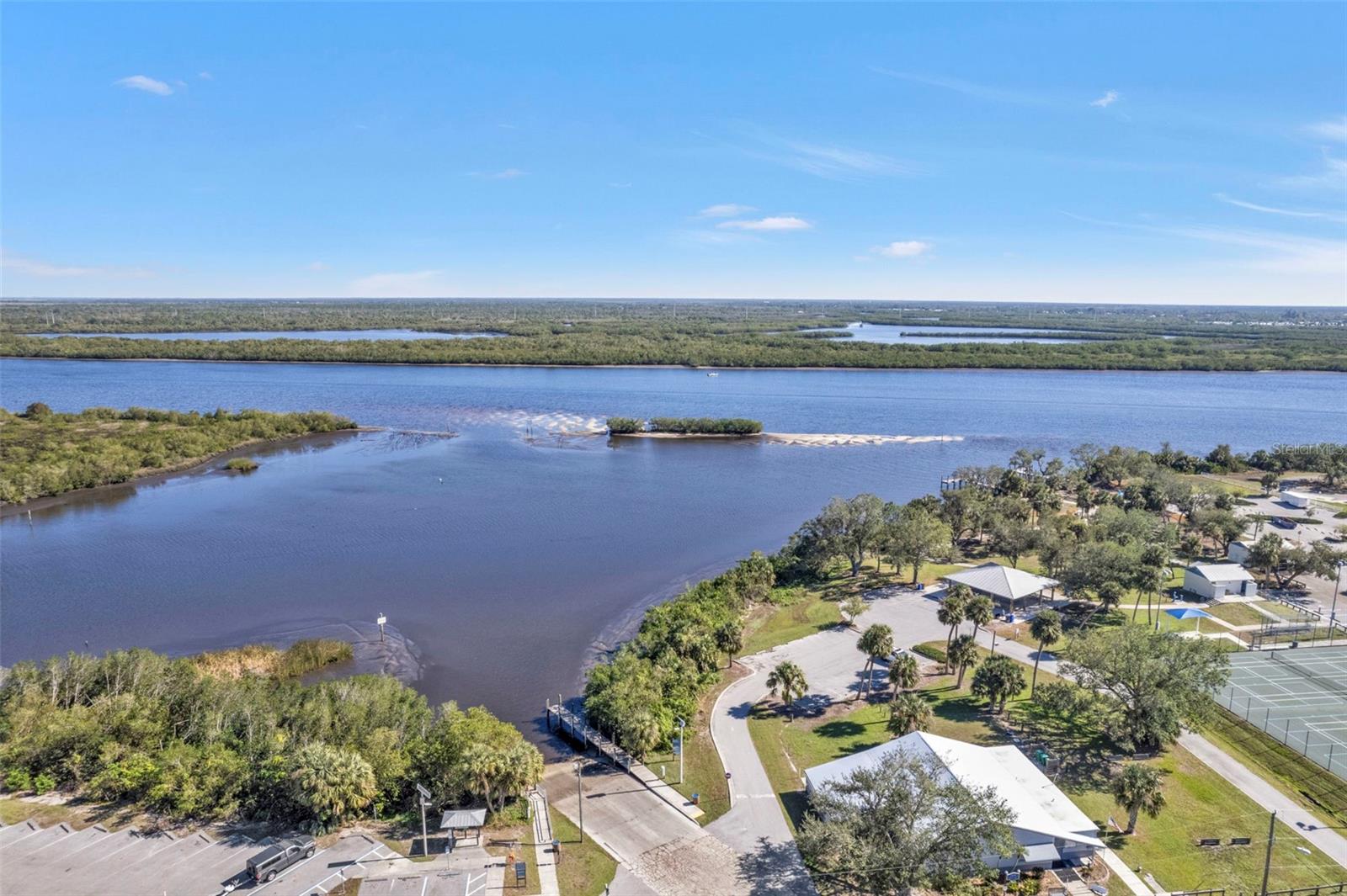 27409 VOYAGEUR DR, PUNTA GORDA, FL, 33983