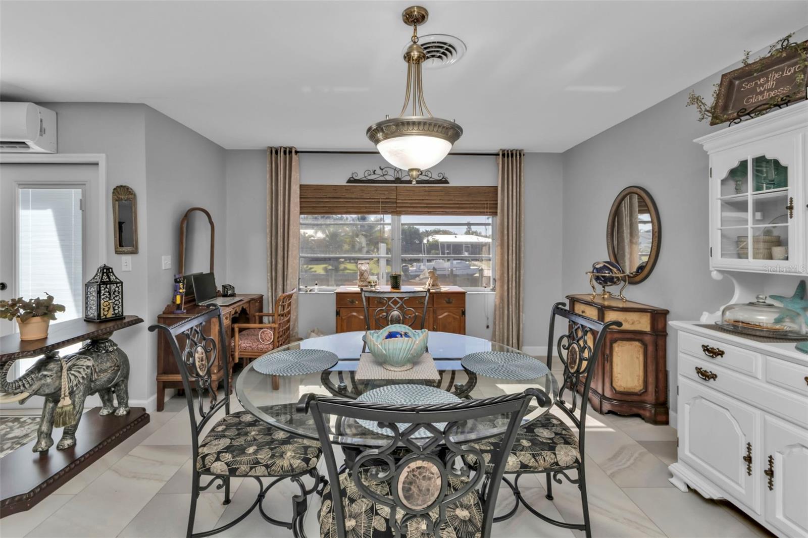 27409 VOYAGEUR DR, PUNTA GORDA, FL, 33983