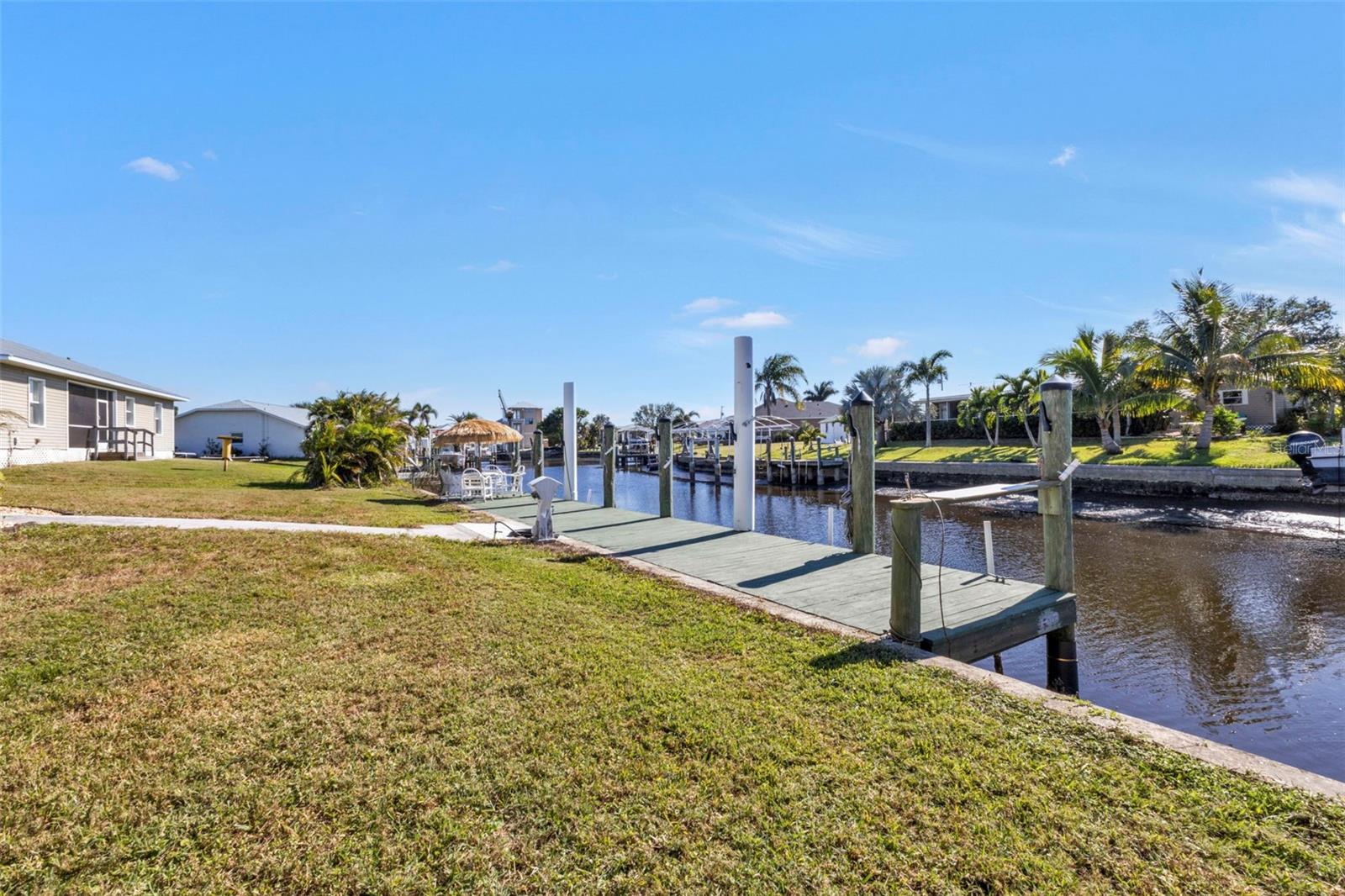 27409 VOYAGEUR DR, PUNTA GORDA, FL, 33983