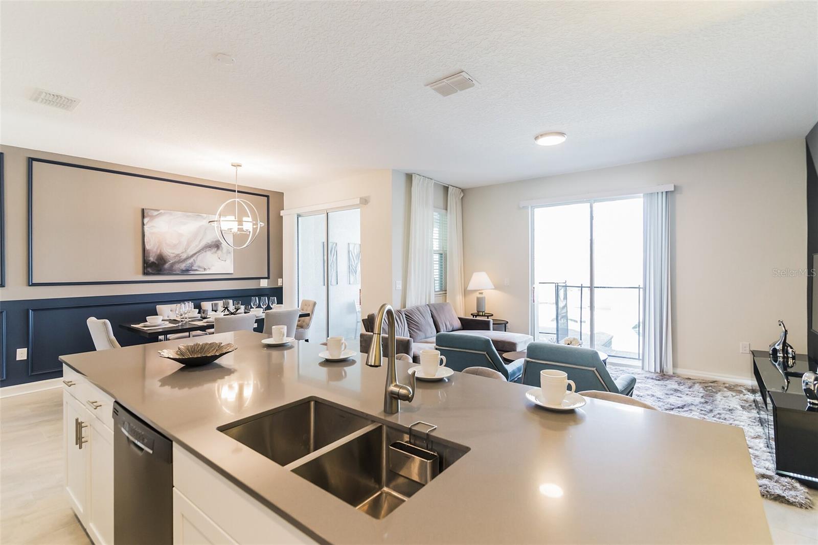 8943 CABOT CLIFFS DR, DAVENPORT, FL, 33896