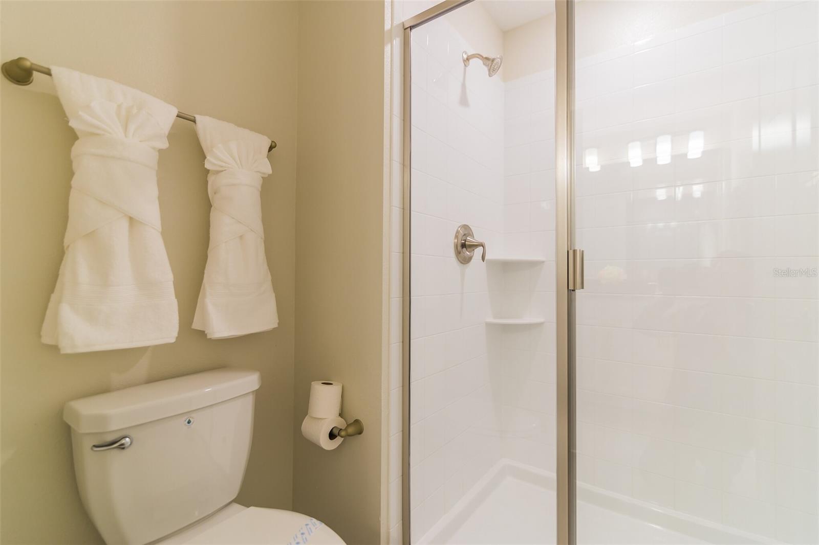 8943 CABOT CLIFFS DR, DAVENPORT, FL, 33896