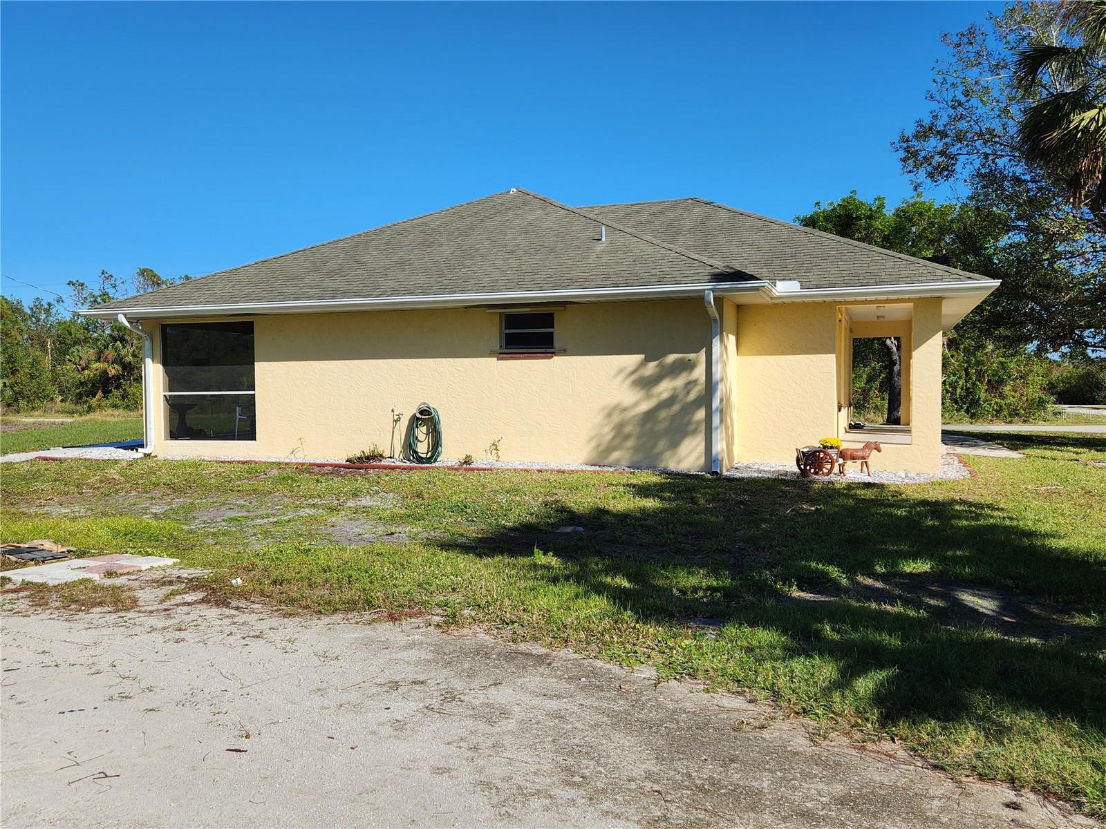 12070 SURREY AVE, PORT CHARLOTTE, FL, 33981