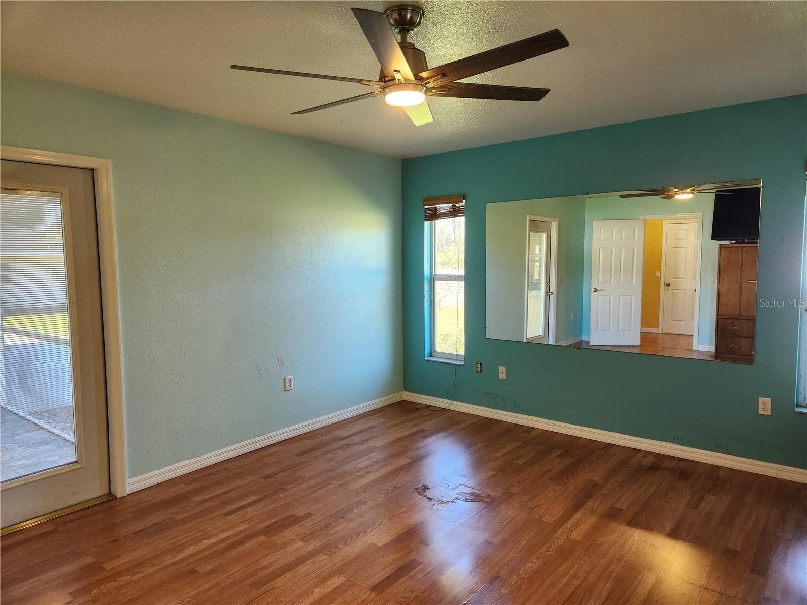 12070 SURREY AVE, PORT CHARLOTTE, FL, 33981