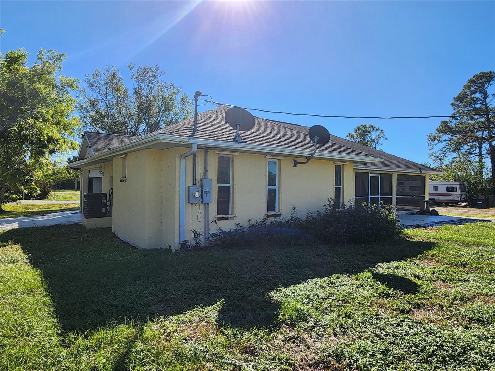 12070 SURREY AVE, PORT CHARLOTTE, FL, 33981