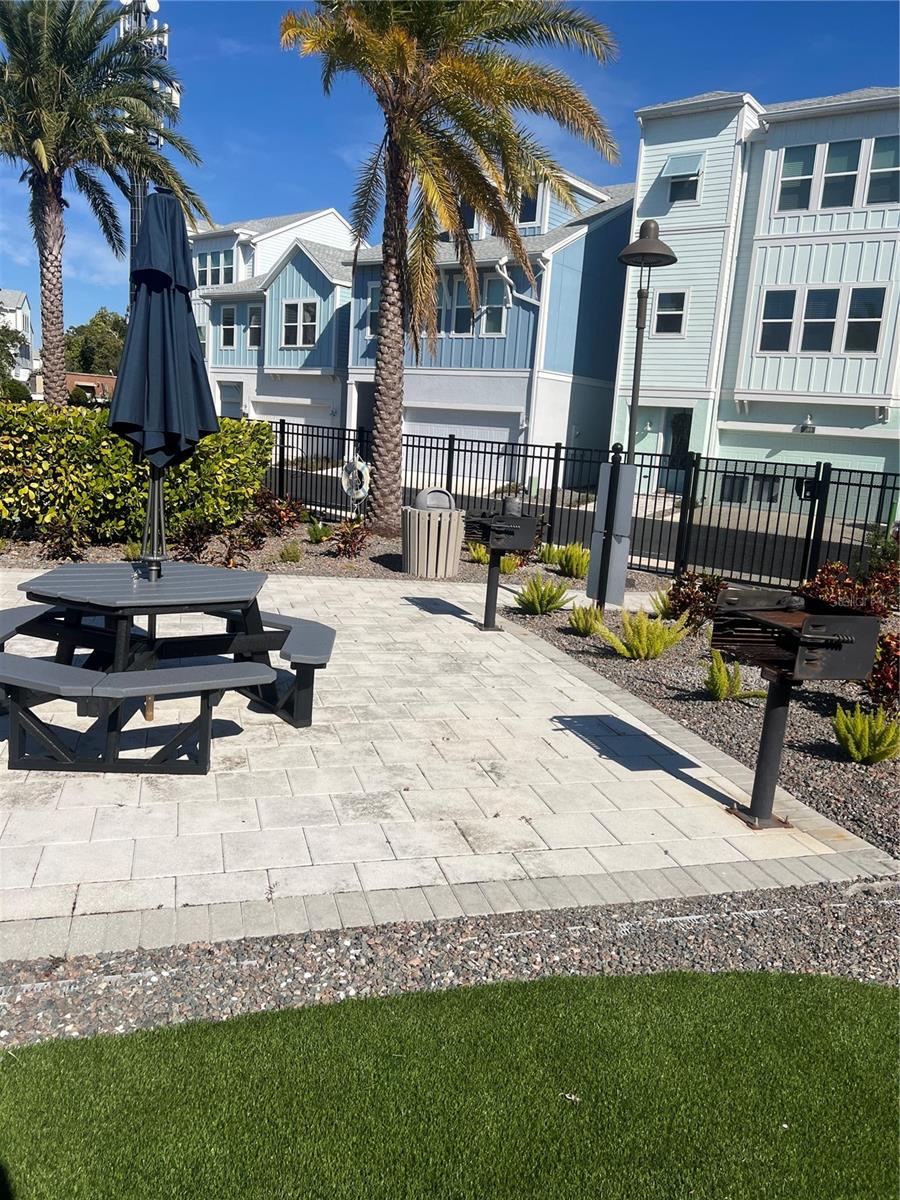 2301 LINDSTROM ST, SARASOTA, FL, 34237