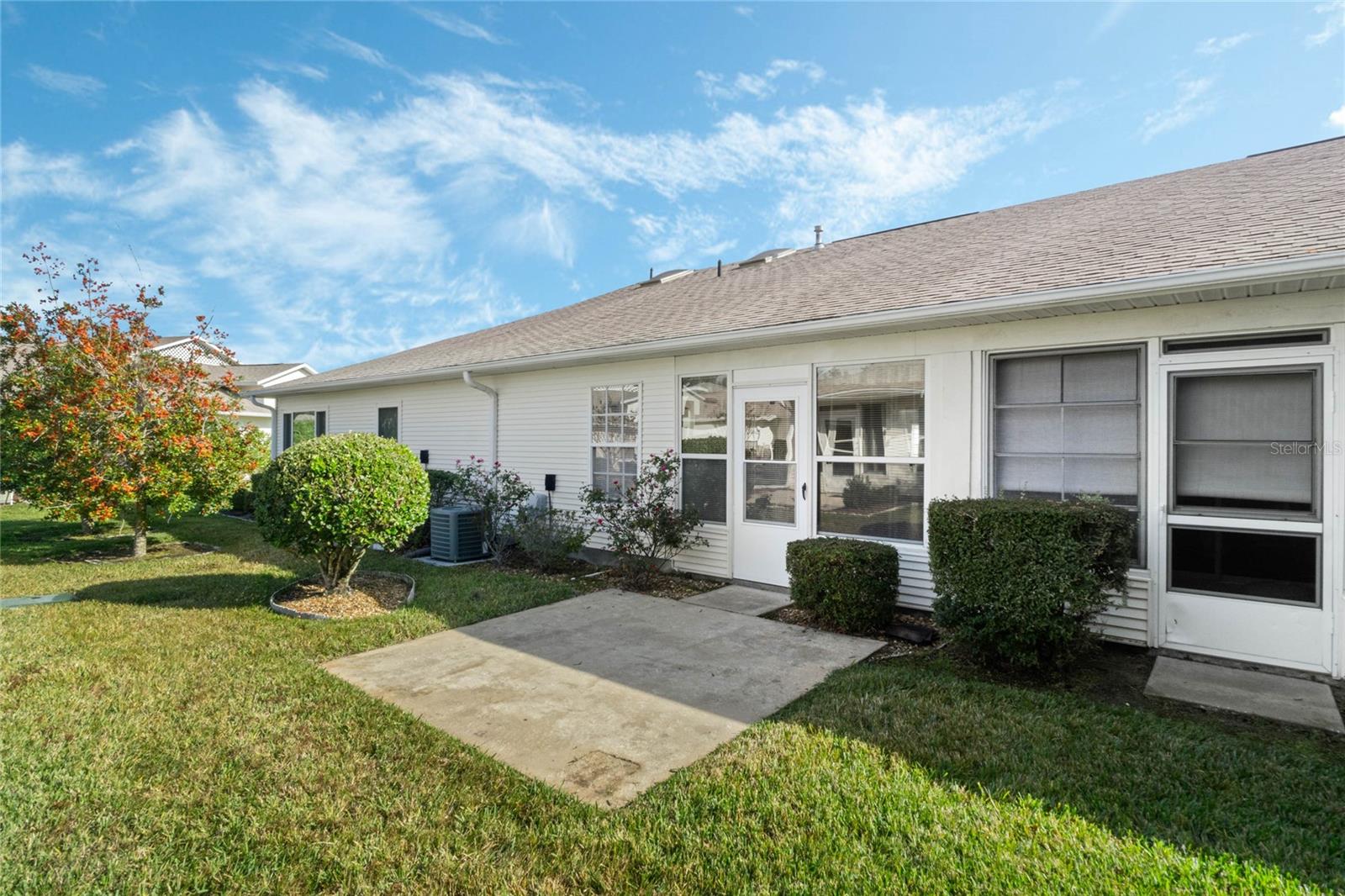 26613 RACQUET CIR, LEESBURG, FL, 34748
