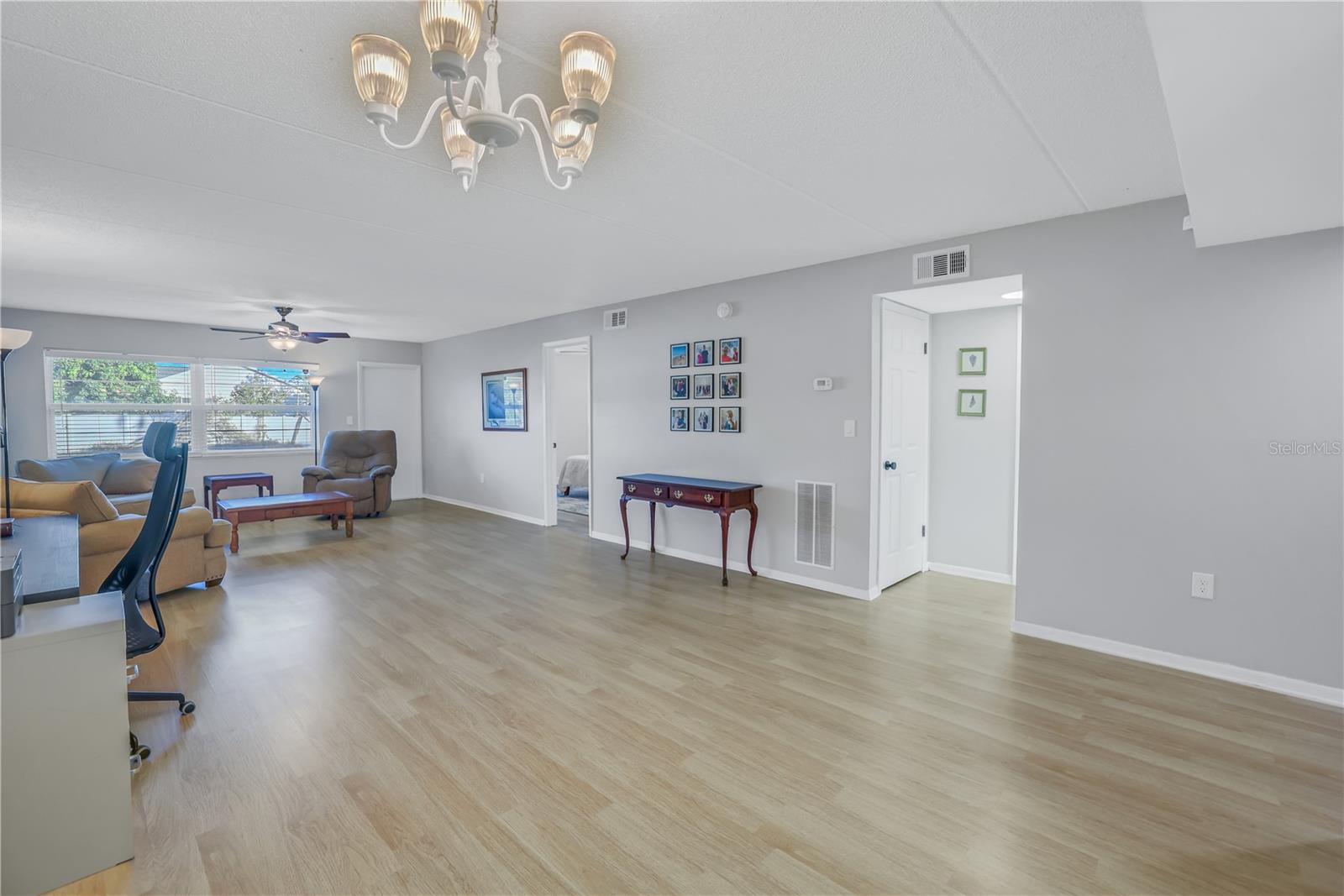 12300 PARK BLVD #103, SEMINOLE, FL, 33772