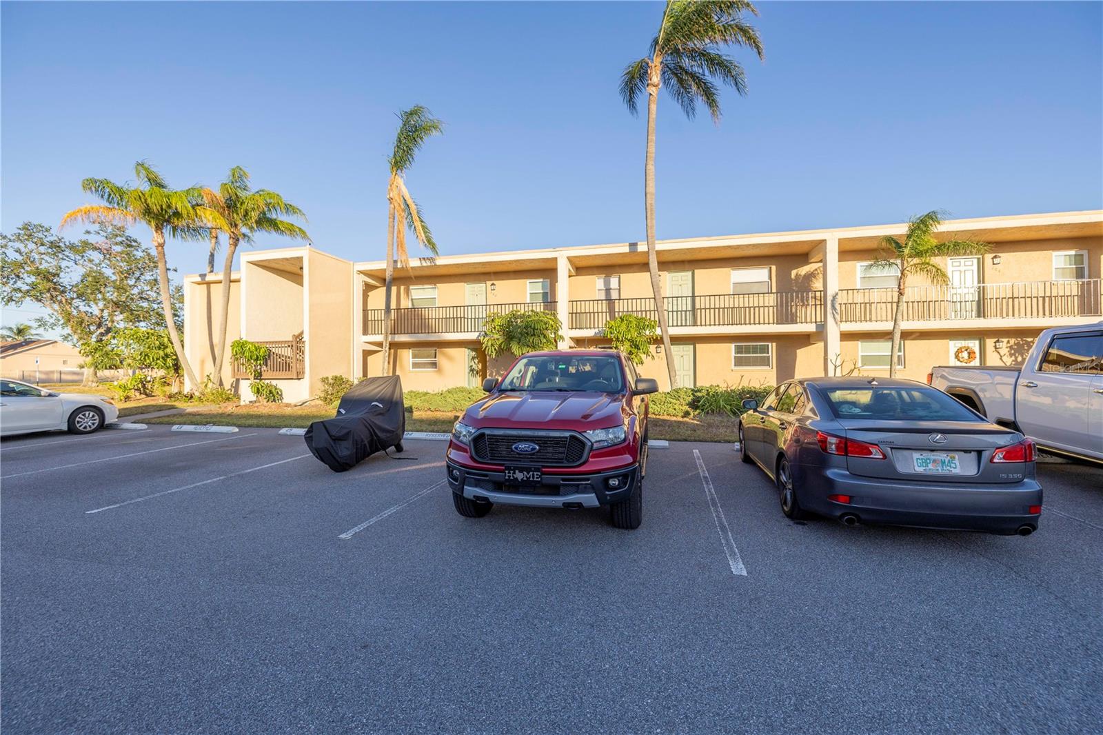 12300 PARK BLVD #103, SEMINOLE, FL, 33772