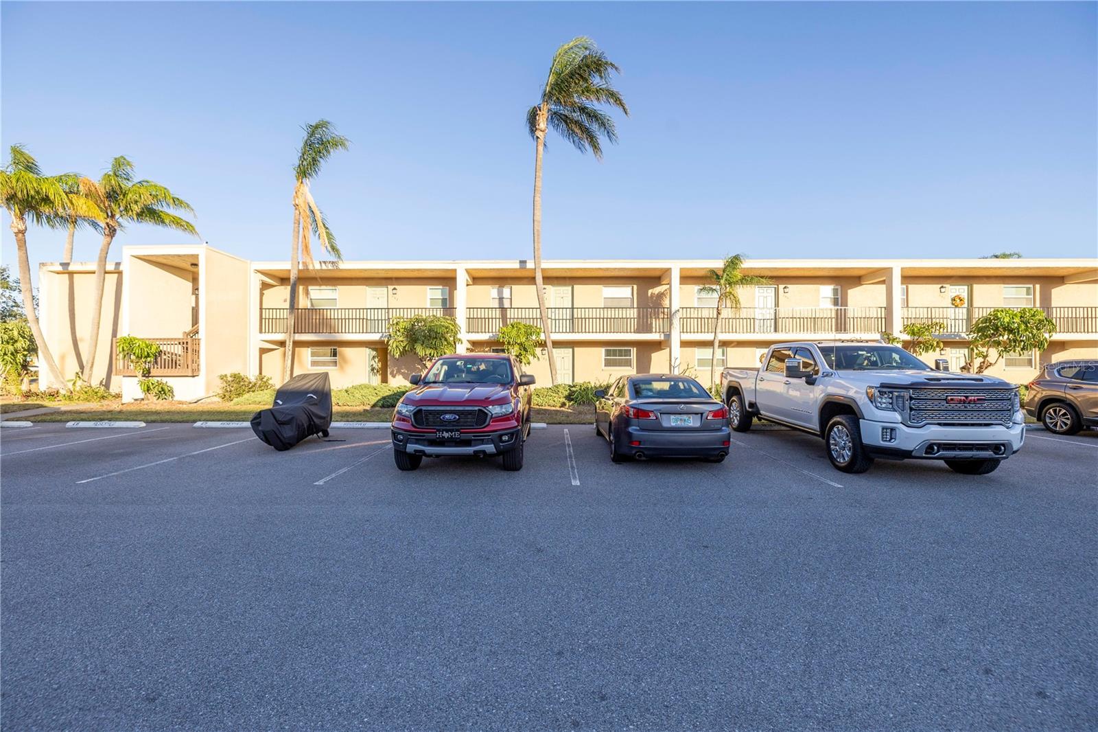 12300 PARK BLVD #103, SEMINOLE, FL, 33772