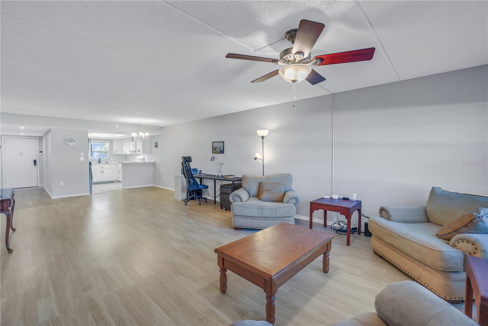 12300 PARK BLVD #103, SEMINOLE, FL, 33772